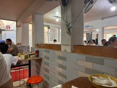 -张阿三馄饨店