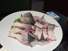 -得意咚瓜·顺德鱼生·冬瓜火锅(深圳首店)