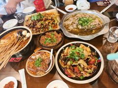 -谢老五跷脚牛肉·非遗传承店