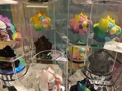 -泡泡玛特POPMART(上海环球港店)