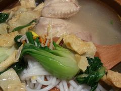 -刀小蛮半只鸡过桥米线(家乐福四元桥店)