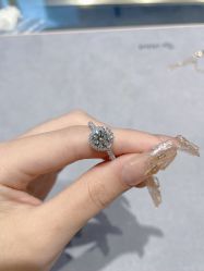 -Zbird钻石小鸟·钻戒婚戒定制高端珠宝私人定制中心
