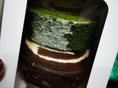 -Dough&Joe团憩(瑞虹天地月亮湾店)