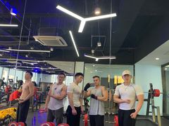 -星动力游泳健身(博地影秀城店)