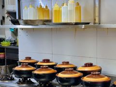 -何煲强·煲仔饭·啫啫煲顺德老字号(上下九店)