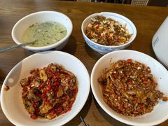 -八碗湘长沙市井菜(坡子街店)