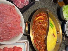 -小天鹅火锅·一线江景洪鼎旗舰店(洪崖洞店)