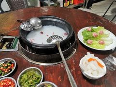 -鸿渡渔庄·特色鸭咀鱼