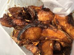 -梅记大块头爆鱼店(乍浦路店)