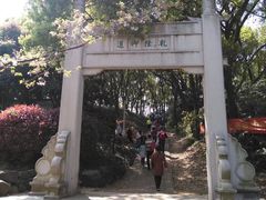 -灵岩山风景区