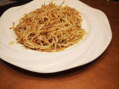 肉丝笨豆芽-蒙古人烤羊大师·绿野餐厅(工农大路店)