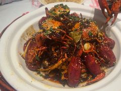 -肥肥虾庄·金牌油焖大虾(汉口城市广场店)