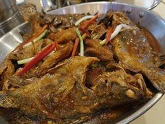 -力力渔港涉外店