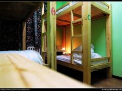 480__pic_2_110110214303-哈尔滨北方国际青年旅舍(中央大街店)