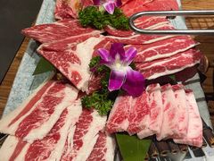 -明洞阿姨·韩式酱蟹烤肉·创意料理(三元桥店)