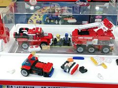 -TOYSRUS玩具反斗城(长沙德思勤店)