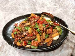 霸道尖椒肥肠-黄晓猫剁椒大鱼头(海岸城店)