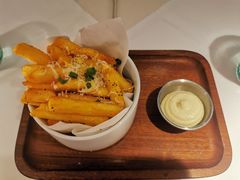 -阿妮叶李(光谷世界城店)