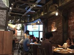 -玛格萝妮(汇智国际商业中心店)