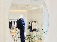 -nana showroom娜娜家服装店