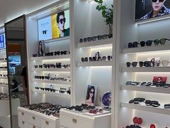 -J-Optical佳视明眼镜·蔡司视觉(青岛金茂览秀城店)