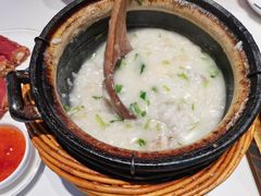 -粤港湾砂锅粥·宵夜(宝龙店)