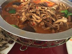 -溢心园香河肉饼总店