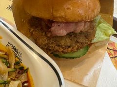 安格斯牛肉芝士堡-魏家凉皮(解放路火车站店)