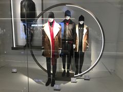 -ZARA(熙地港店)
