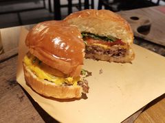 牛肉汉堡-FABIO’S费比欧披萨餐厅