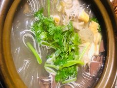 鸭血粉丝砂锅-南京大牌档(凯德大峡谷店)
