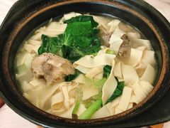 千张排骨煲-阿隆煲店(秀仁苑店)