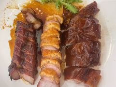-鹏城人家海鲜酒家·23年老字号(较场尾店)
