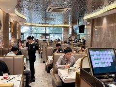 -香港新发烧腊茶餐厅(水围店)