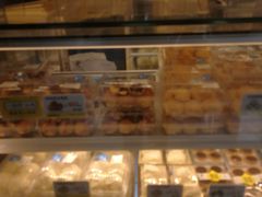 -鲍师傅糕点(西站店)