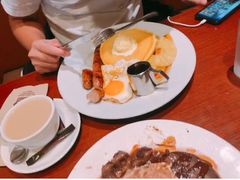 -Pancakes on the rocks(Darling Harbour)