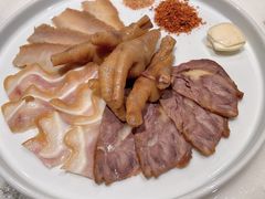 -初蓉丨遇见新川菜(亲贤街荣耀店)