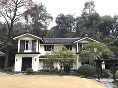 -杭州海华满陇度假酒店