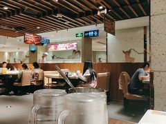 -海底捞火锅鲜切牛肉主题店(长寿路店)