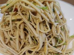 -赶海部落海鲜城(海阳路店)