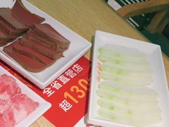 -季季红火锅(新建新城吾悦店)