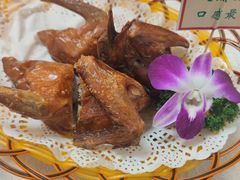 -津津菜馆(绝没分店)