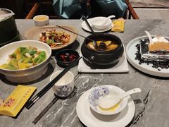 -福照楼汽锅鸡·云南菜(火车站锦江店)