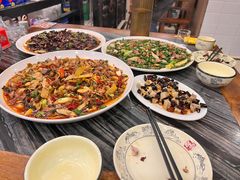 -江湖黑大兔(杨家坪店)