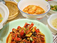 -靓虾二哥长沙地标小龙虾(五一广场店)