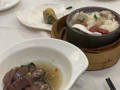 -万山楼海鲜酒家·二十三年老字号