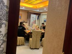 -春华海鲜城(广场西苑店)