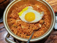 辣白菜炒饭-原始泥炉烤肉(总店)