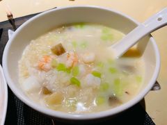 -余欢领鲜火锅(新街口店)