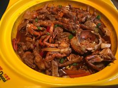 -多嘴超级肉蟹煲(杉杉国潮主题店)